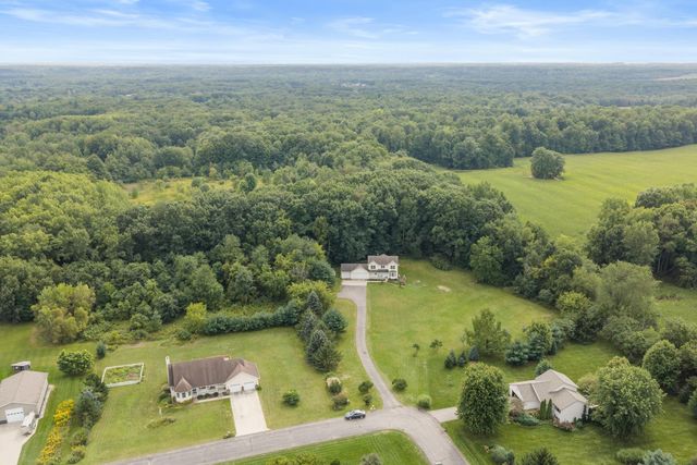 10169 Meadowgate Drive NE, Sparta, MI 49345