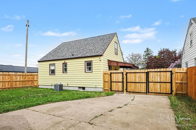 2821 Highgate Avenue Sw, City Of Wyoming, MI 49509