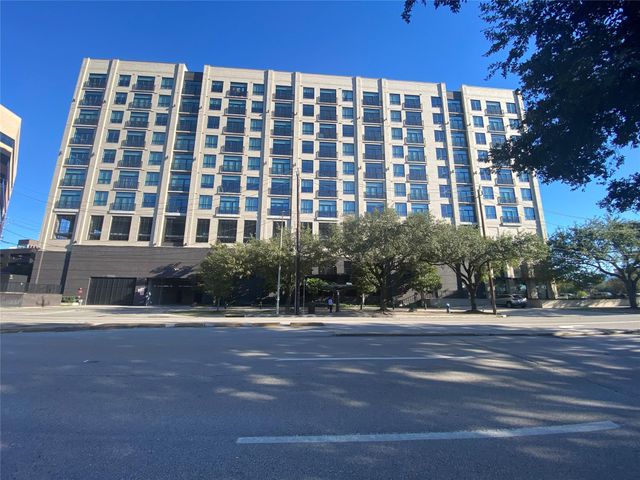 7552 Main Street, Houston, TX 77030
