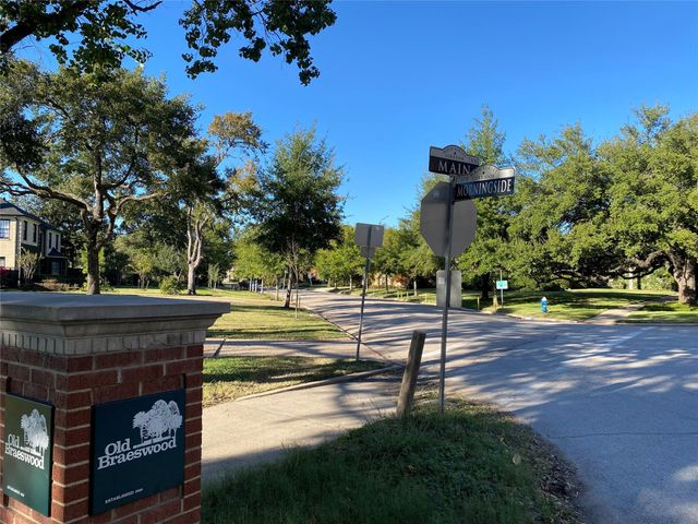 7552 Main Street, Houston, TX 77030
