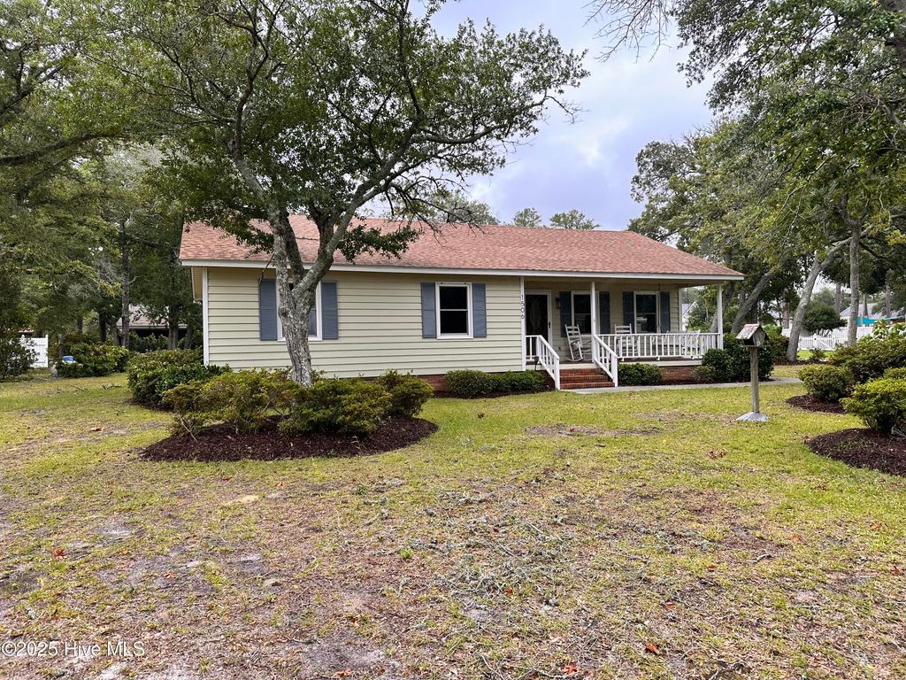 1506 E Oak Island Drive, Oak Island, NC 28465