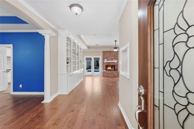 8911 Sendera Drive, Magnolia, TX 77354