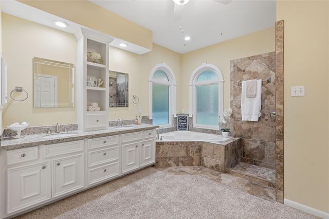 8911 Sendera Drive, Magnolia, TX 77354