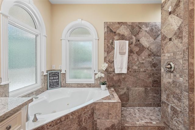 8911 Sendera Drive, Magnolia, TX 77354