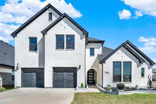 915 Blueberry Way, Northlake, TX 76247