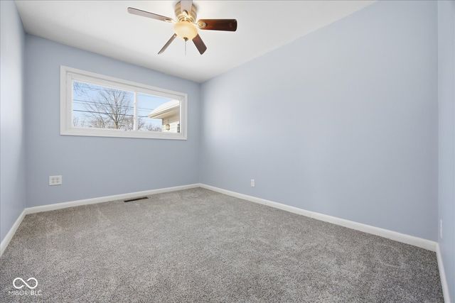 513 Willow Drive, Shelbyville, IN 46176