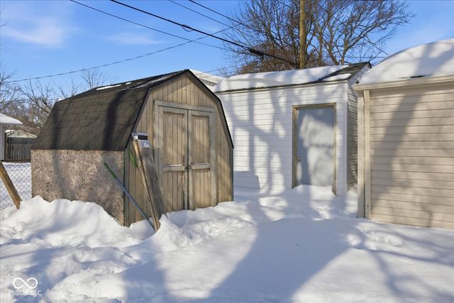 513 Willow Drive, Shelbyville, IN 46176