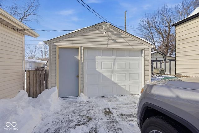 513 Willow Drive, Shelbyville, IN 46176