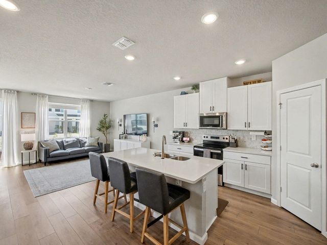 5747 SE Edgewater Circle, Stuart, FL 34997