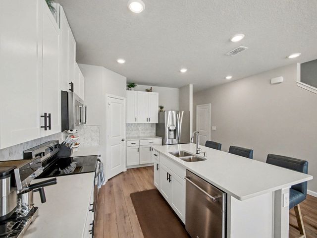 5747 SE Edgewater Circle, Stuart, FL 34997