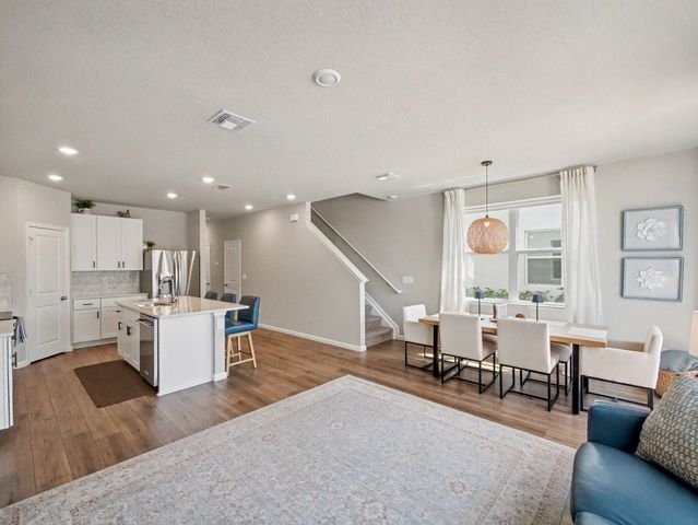 5747 SE Edgewater Circle, Stuart, FL 34997