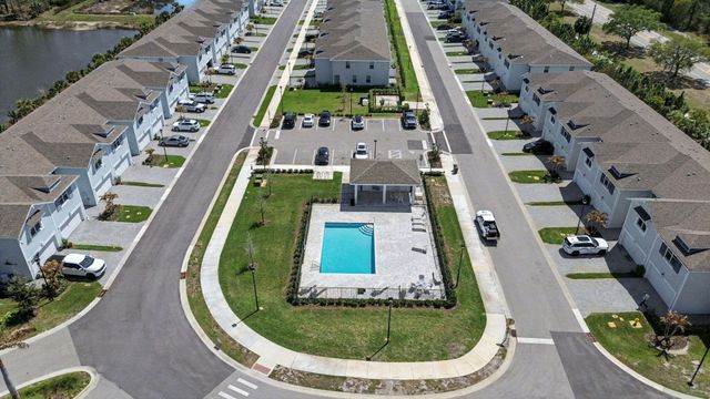 5747 SE Edgewater Circle, Stuart, FL 34997