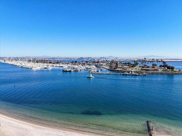 2928 Lawrence, San Diego, CA 92106