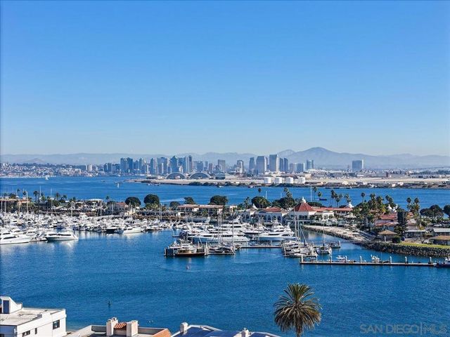 2928 Lawrence, San Diego, CA 92106