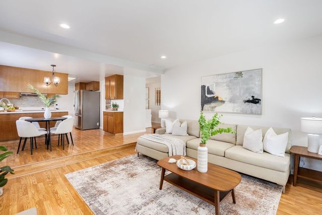 4770 Olive Dr, Concord, CA 94521