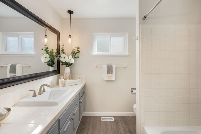 4770 Olive Dr, Concord, CA 94521