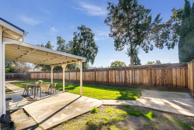 4770 Olive Dr, Concord, CA 94521