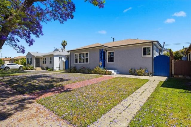 2724 Barry Avenue, Los Angeles, CA 90064