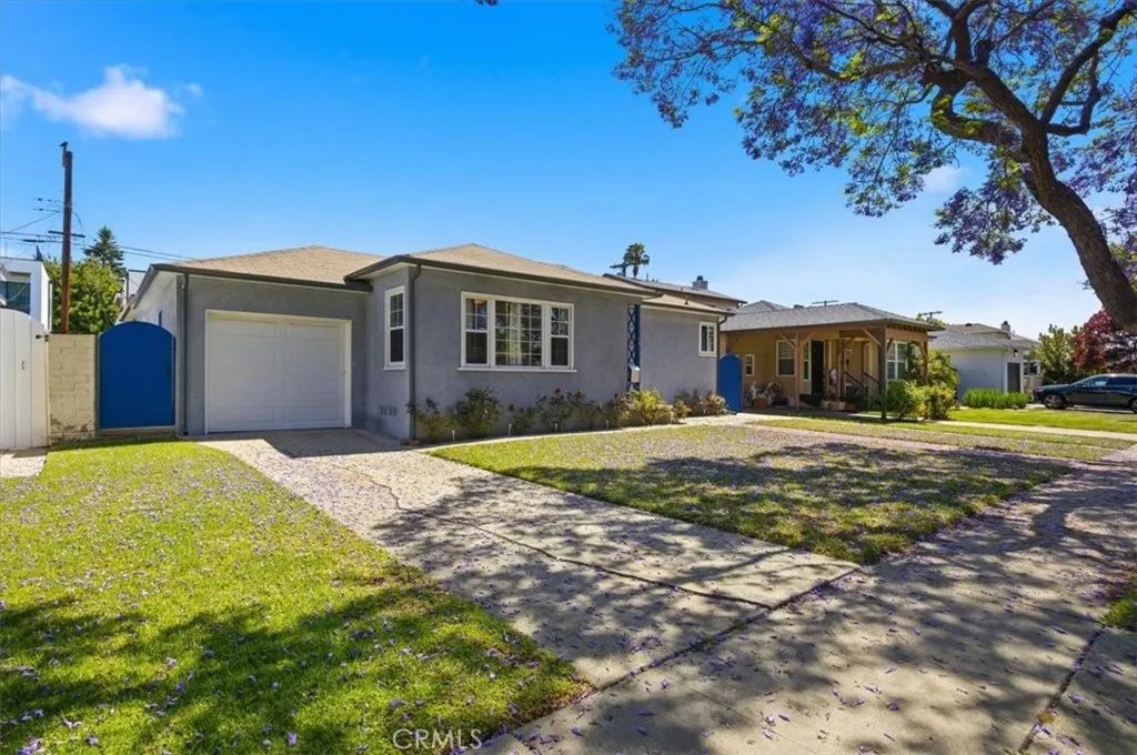 2724 Barry Avenue, Los Angeles, CA 90064