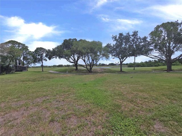 2049 SKIMMER COURT W 311, Clearwater, FL 33762