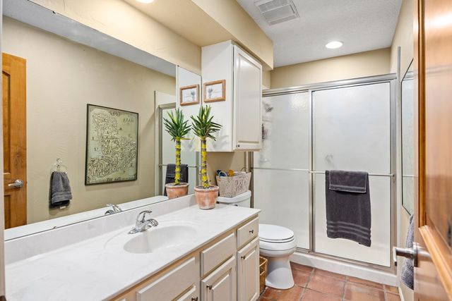 2329 Rock Creek Dr, Kerrville, TX 78028