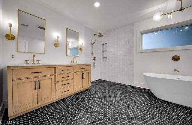 349 Charnwood Rd, New Providence Boro, NJ 07974
