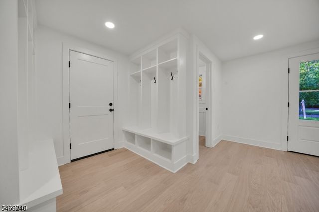 349 Charnwood Rd, New Providence Boro, NJ 07974