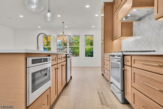 349 Charnwood Rd, New Providence Boro, NJ 07974