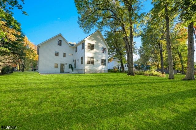 349 Charnwood Rd, New Providence Boro, NJ 07974