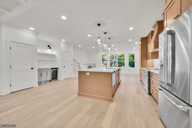 349 Charnwood Rd, New Providence Boro, NJ 07974