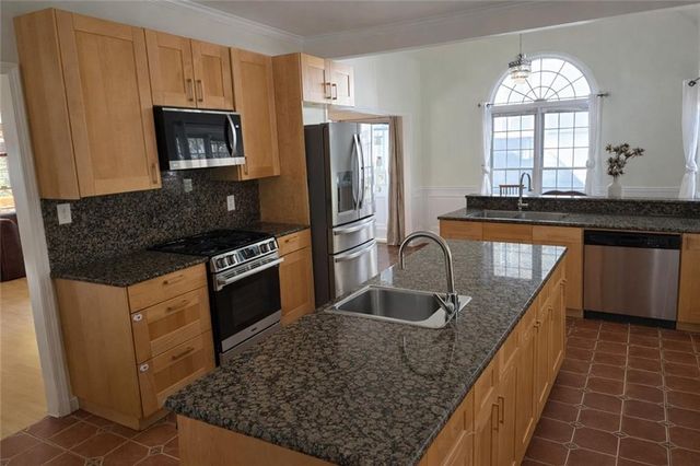 1209 Wildcliff Circle NE 100, Atlanta, GA 30329