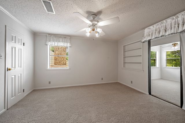 64 Hughes Drive, Pottsboro, TX 75076