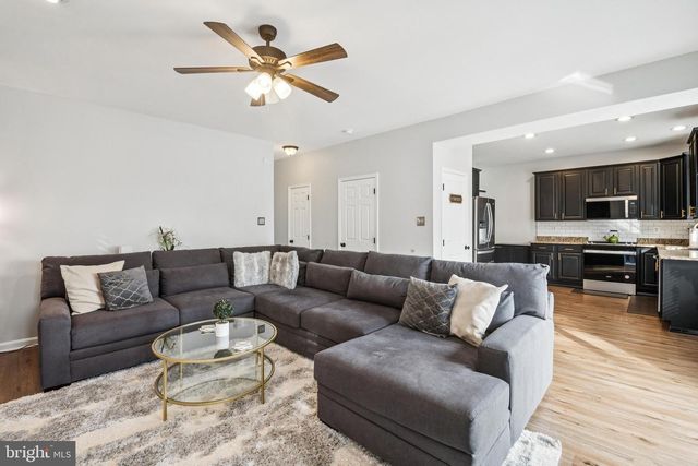 6425 IVY SPRING RD, Elkridge, MD 21075