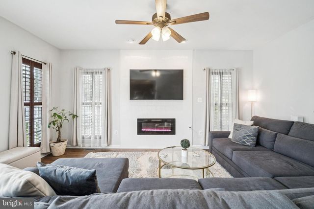 6425 IVY SPRING RD, Elkridge, MD 21075