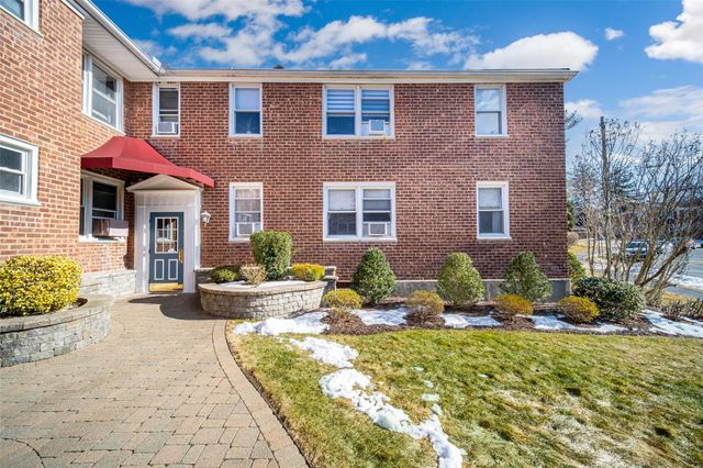 15 Bryant crescent 1k, White Plains, NY 10605