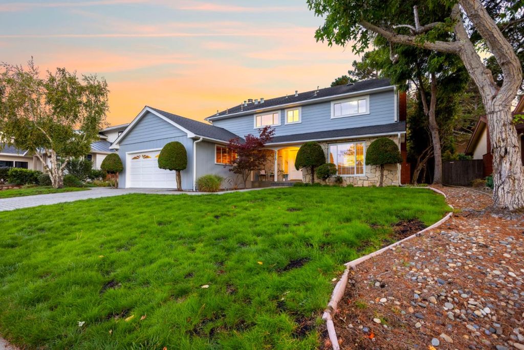 2713 Comstock Circle, Belmont, CA 94002