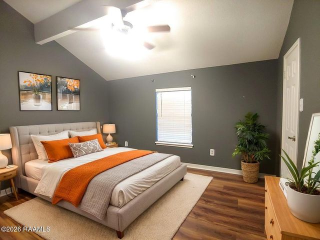 100 Winchester Drive 204, Lafayette, LA 70506