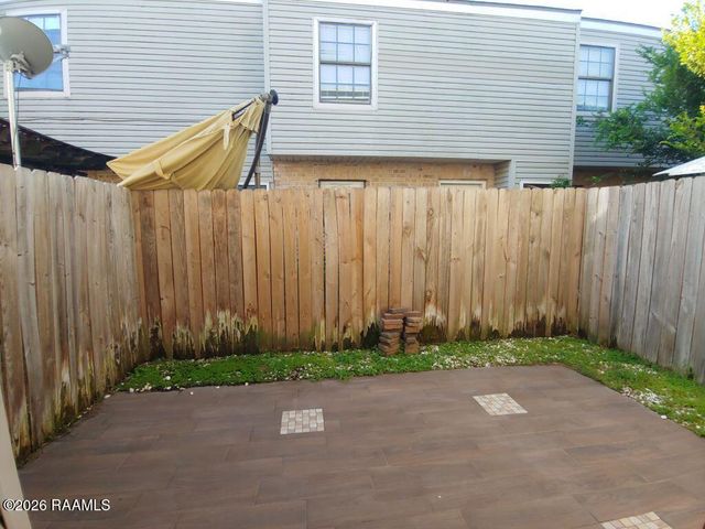 100 Winchester Drive 204, Lafayette, LA 70506