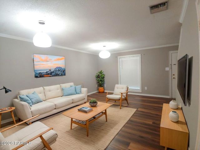 100 Winchester Drive 204, Lafayette, LA 70506