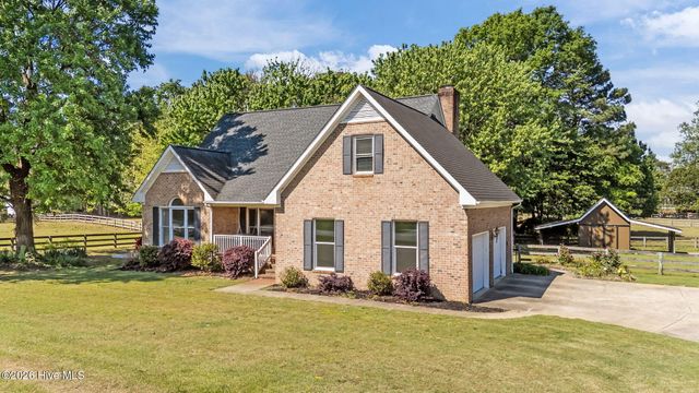 5112 Northgreen Drive, Fuquay Varina, NC 27526