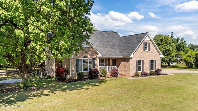 5112 Northgreen Drive, Fuquay Varina, NC 27526