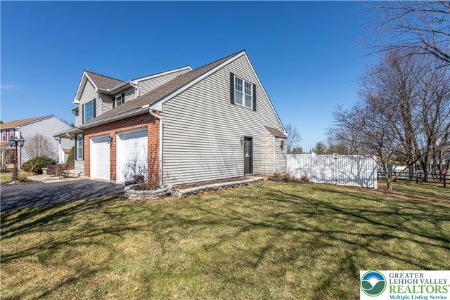 4442 Lenox Drive, Hanover Twp, PA 18017