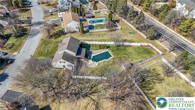 4442 Lenox Drive, Hanover Twp, PA 18017