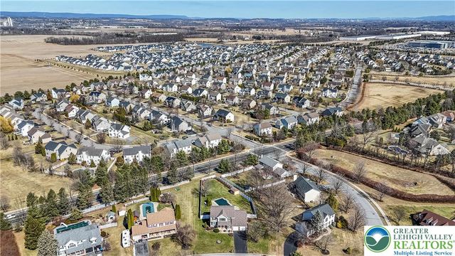 4442 Lenox Drive, Hanover Twp, PA 18017