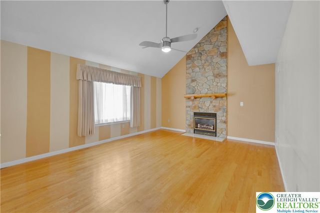 4442 Lenox Drive, Hanover Twp, PA 18017