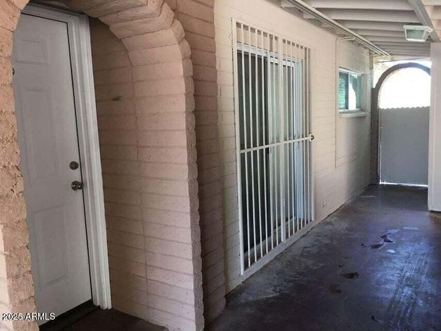 2438 W Jefferson Street, Phoenix, AZ 85009