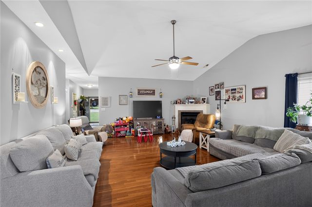 144 ELLIOTT Circle, Anderson, SC 29621