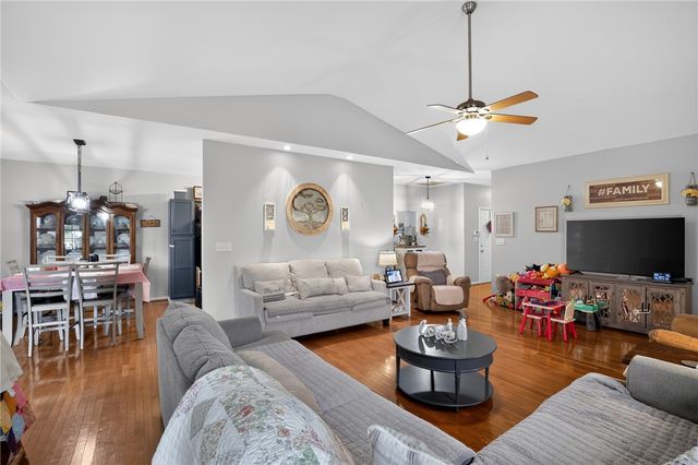 144 ELLIOTT Circle, Anderson, SC 29621