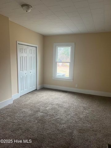 1319 E 14th Street, Greenville, NC 27858