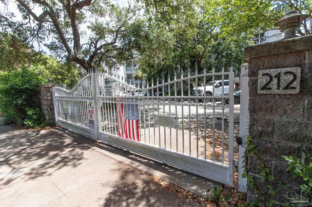 212 Harbor Blvd 102, Destin, FL 32541